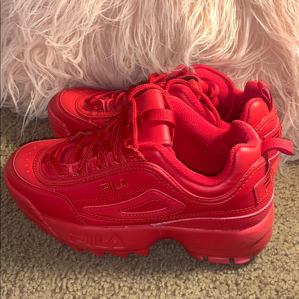 Filas - Picture 2 of 5